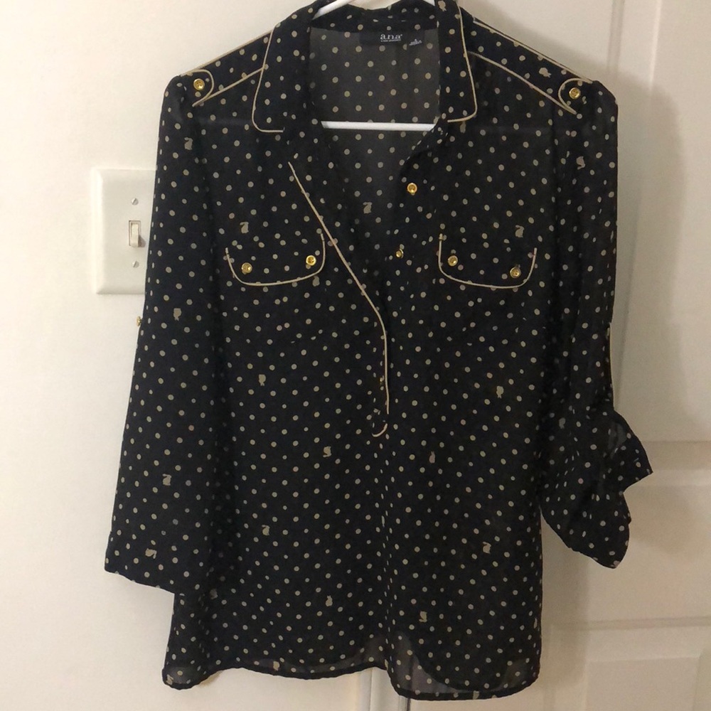 Final sale ! 3/10$ polka dot blouse